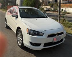 میتسوبیشی لانسەر EX